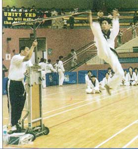 You've heard of hight fliers, now comes the high kicker